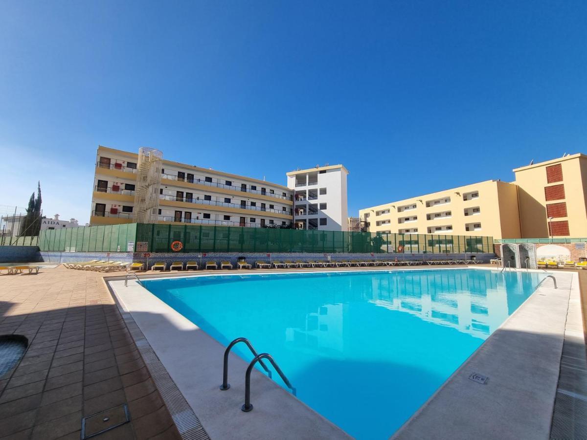 Top Apartament Playa Del Ingles San Bartolome Bagian luar foto